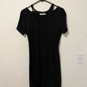 Black dress with knot